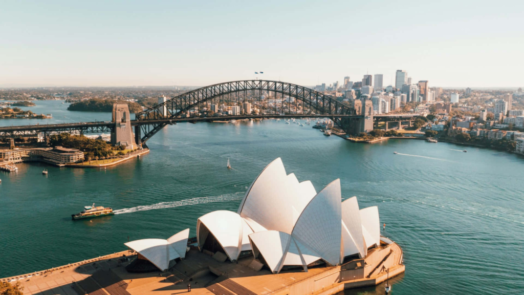 Sydney Harbour Bridge overlooking Sydney Harbour