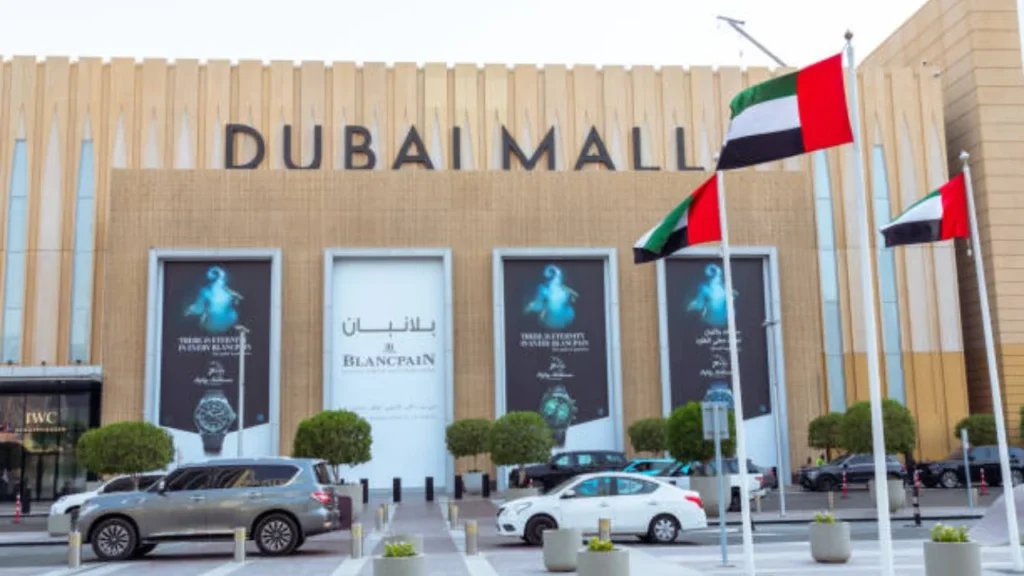 Dubai Mall exterior in Dubai